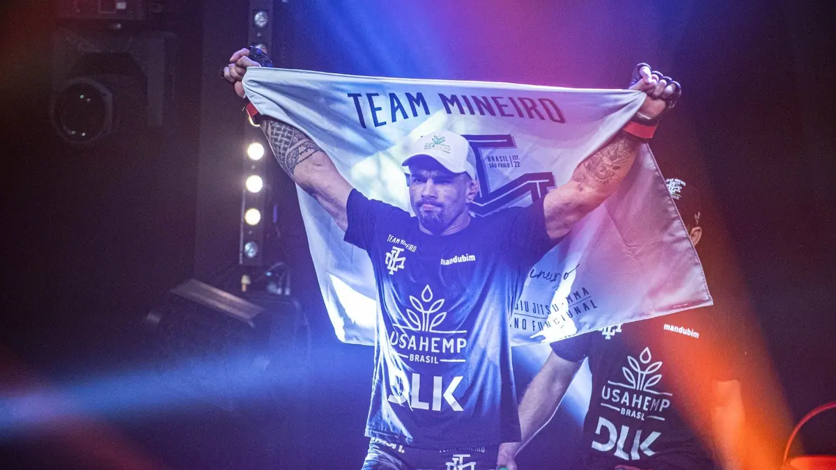 BRAVE CF 74’s Lucas Martins vows to become world champion again in honor of his daughter