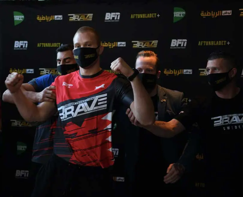 Fighters nearly trade blows during BRAVE CF 40 staredowns