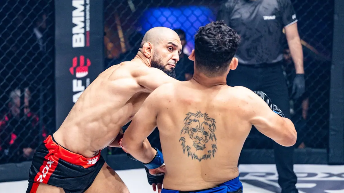 Phil Campbell Named Commentator Of The Year At Energized Irish MMA Awards