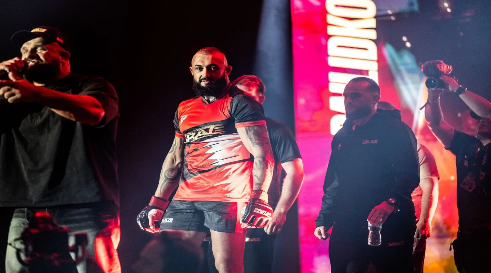 PAVEL DAILIDKO FACES CAREER-DEFINING TEST AT BRAVE CF 106
