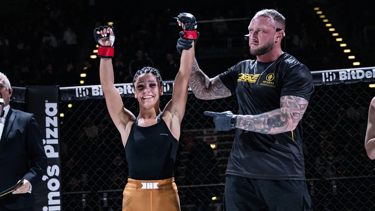 Amateur Champion Songül Karatorak Shines in Pro Debut at BRAVE CF 90, Proving She's the Future and Present of Strawweights