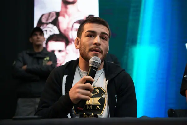 After losing his father, Jose Torres decides to fight on for BRAVE CF world title